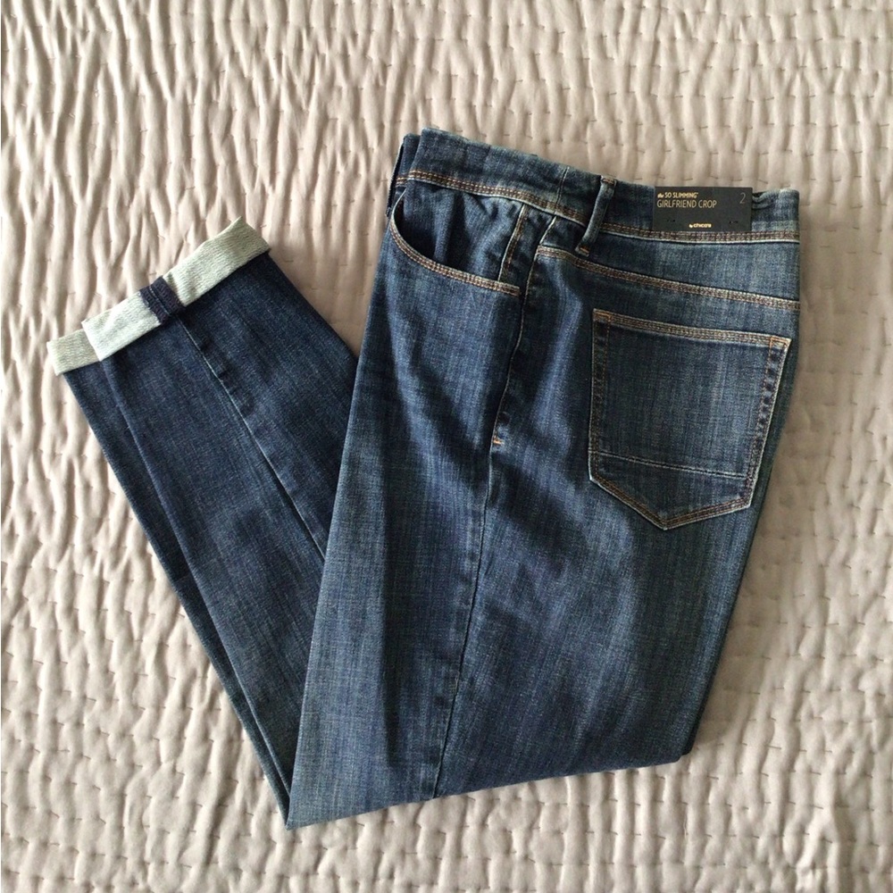 NWT Chico’s So Slimming Girlfriend Rolled Crop jeans, Size  12 / 2R